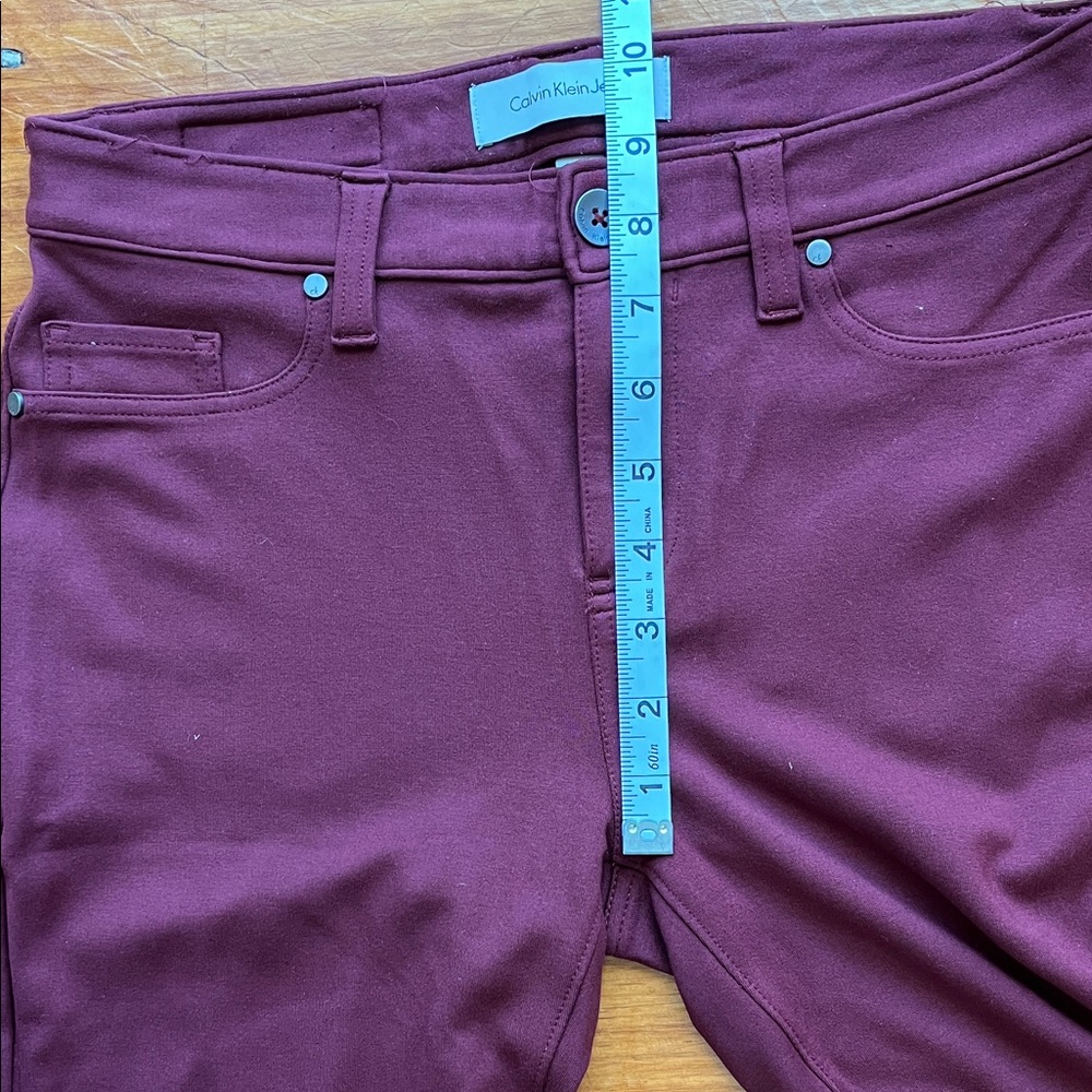Calvin Klein Jeans Women's Maroon Stretch Leggings - Picture 6 of 9